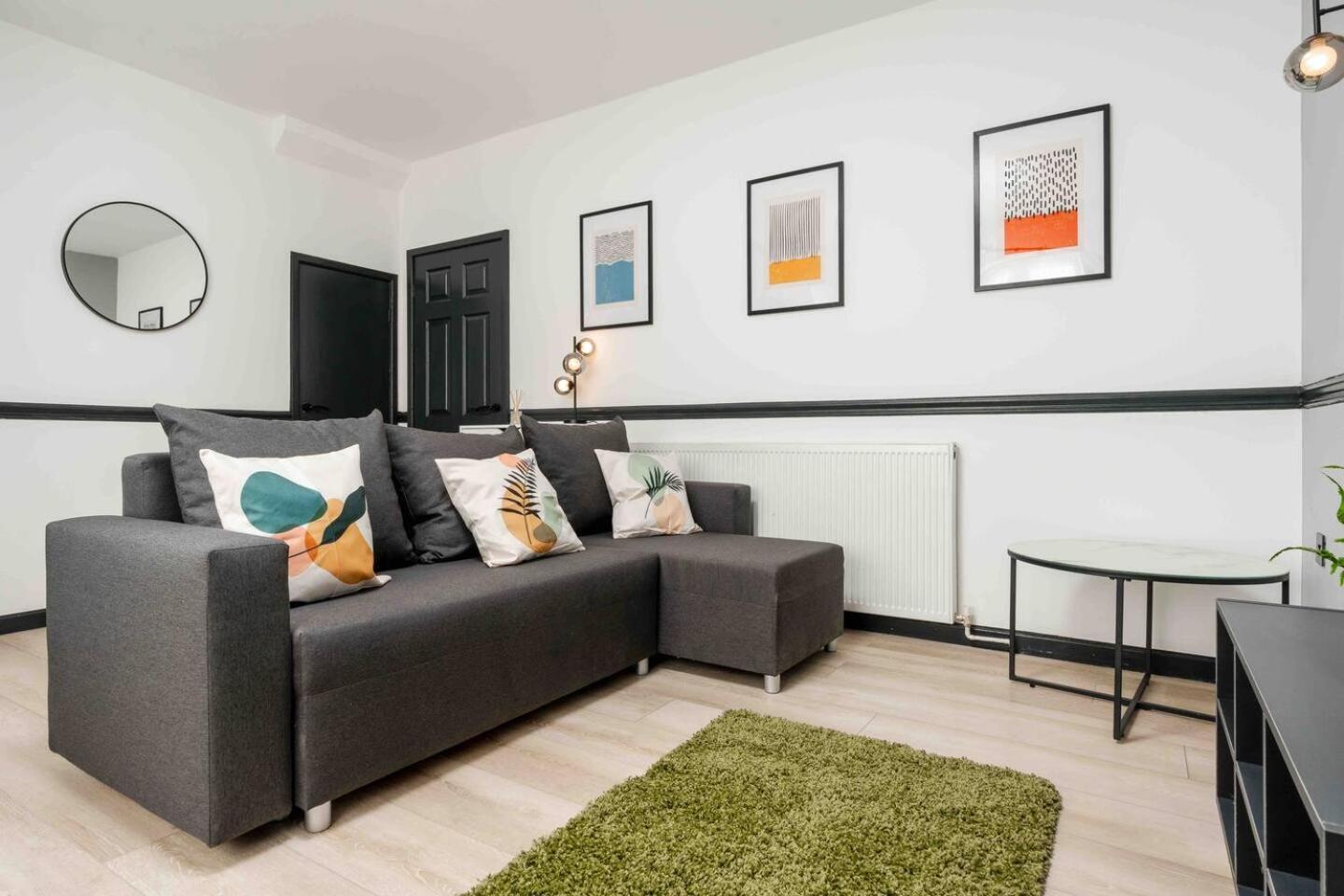 리버풀 3-Bed Scouse House Near Anfield & Goodison 빌라 외부 사진